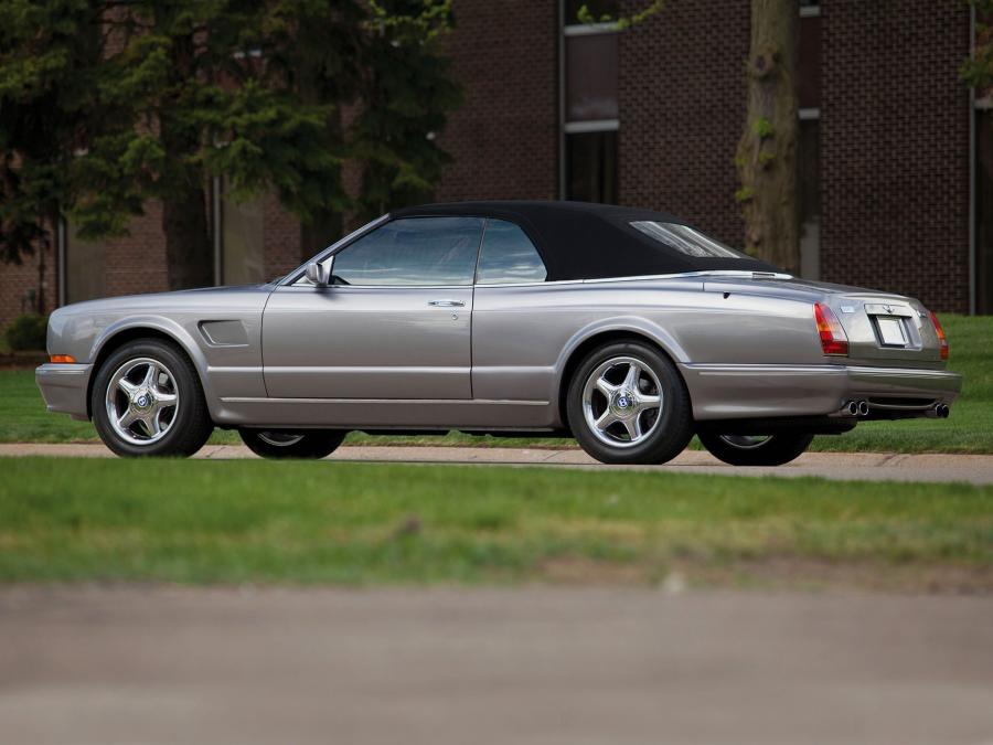  Bentley Azure Mulliner 2001 года  (фото 4 из 16)
